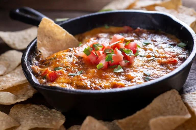 How do you keep smoked queso warm